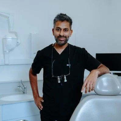 Team - Nuvo Dental Implant Centre